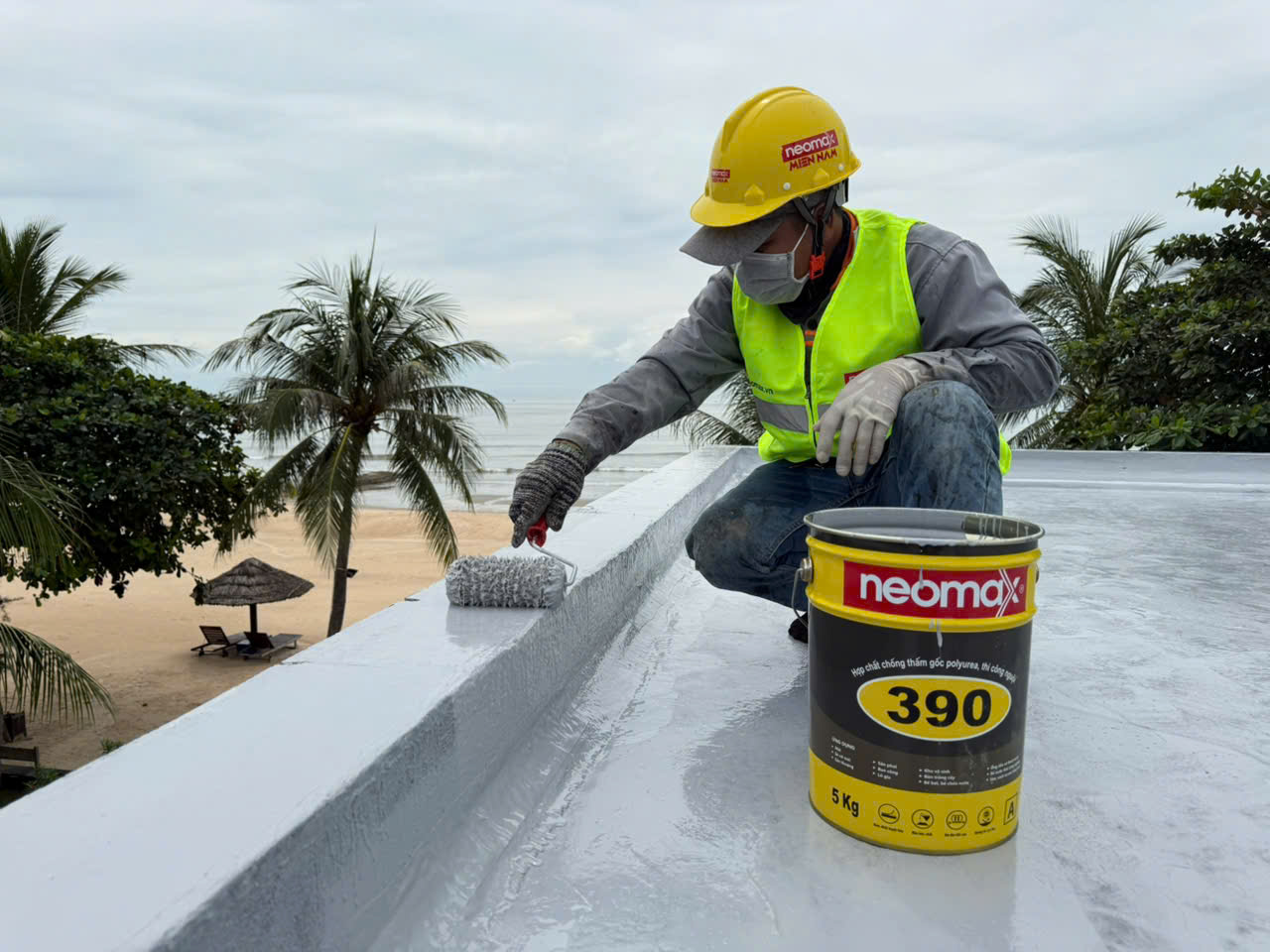 NEOMAX 390 POLYUREA