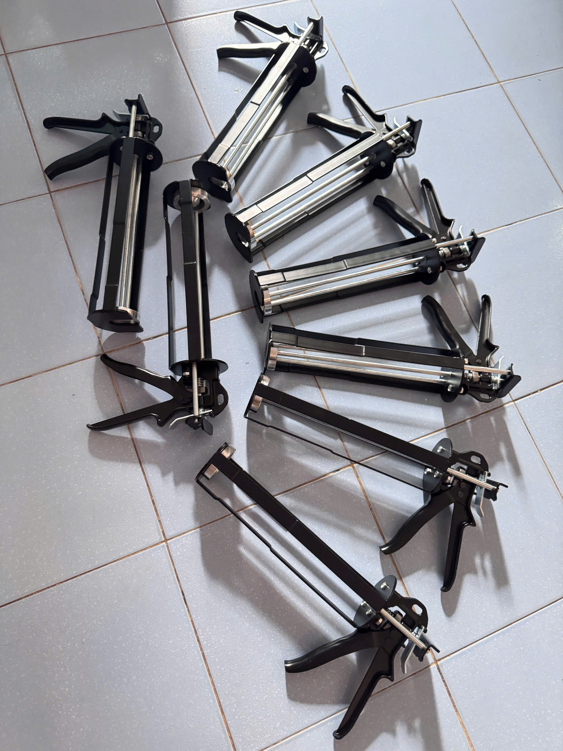 SÚNG BẮN KEO RAMSET GIÁ BAO NHIÊU